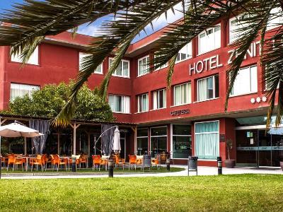 Zenit Hotel 3*