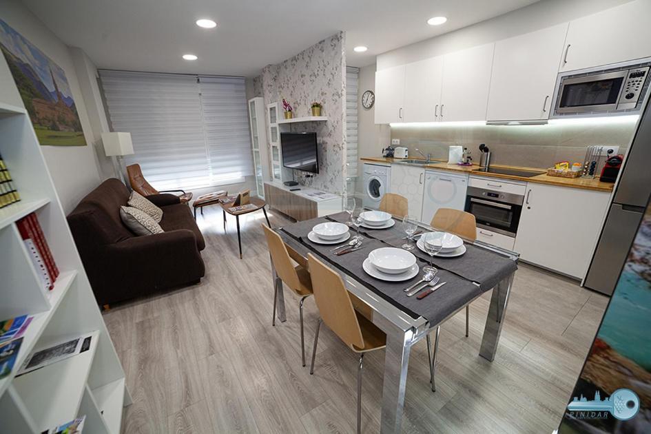 Muy Centrico Y Diseno Moderno 7' Laurel Vivienda De Uso Turistico * Logrono