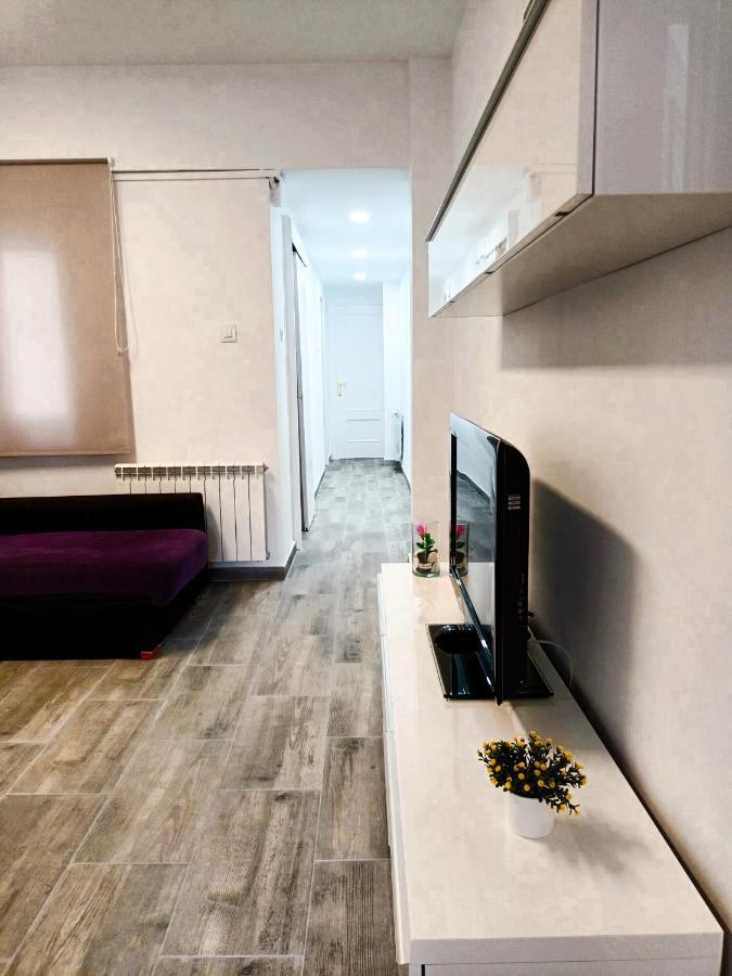Apartamento La Llave Del Centro De Logroño, Vino Crianza Y Desayuno Incluido *