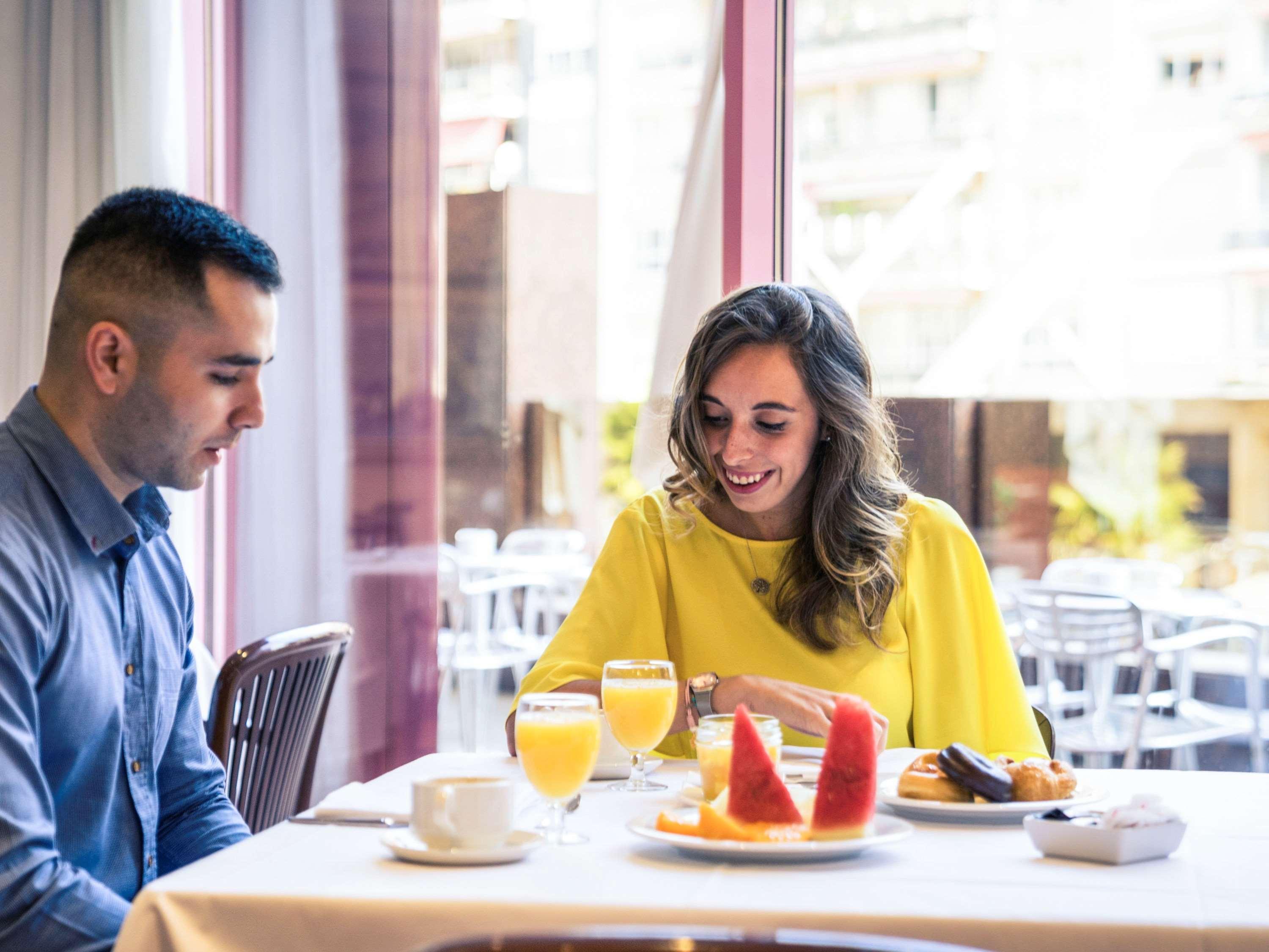 Hotel Mercure Carlton Rioja 4*