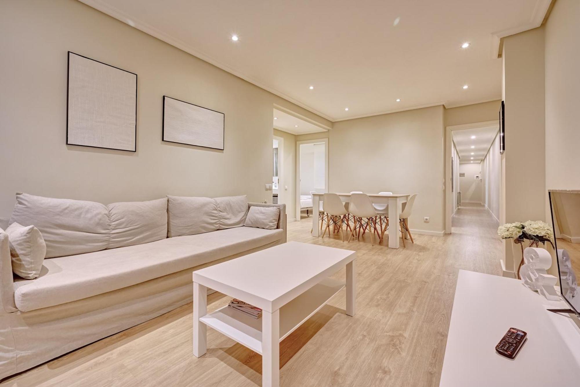 Apartment La Paz By Clabao Logrono