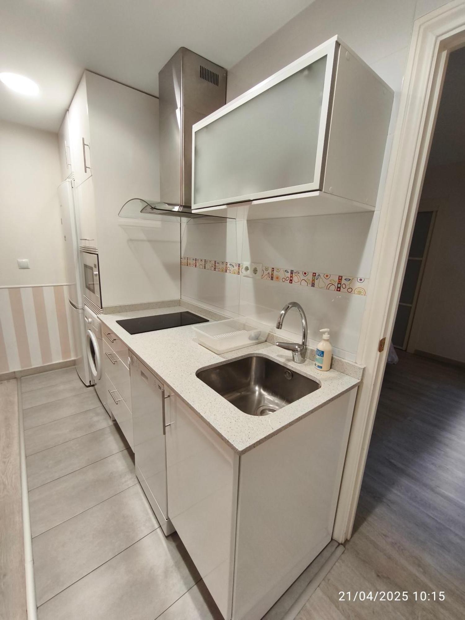 Gran Via Apartment *