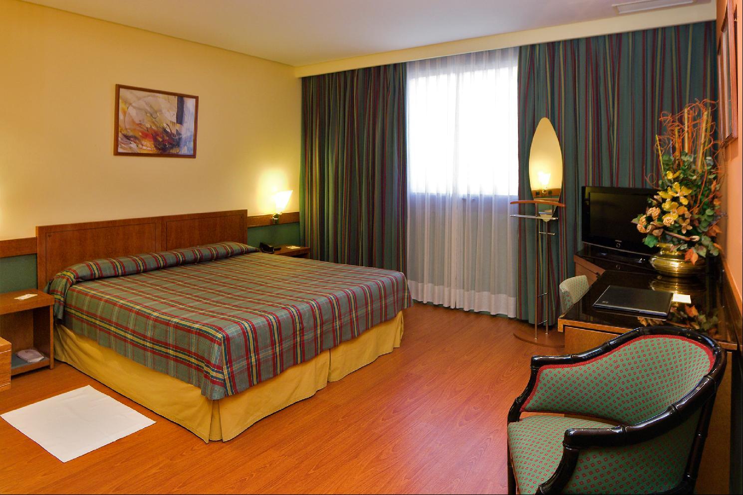 Mercure Carlton Rioja