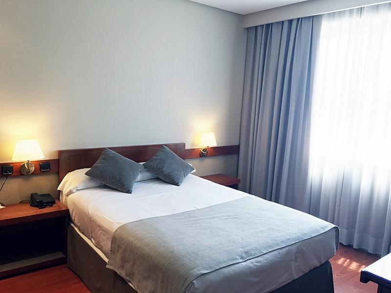 Mercure Carlton Rioja 4*