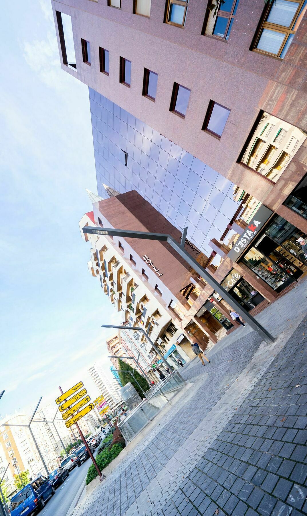 Mercure Carlton Rioja 4*