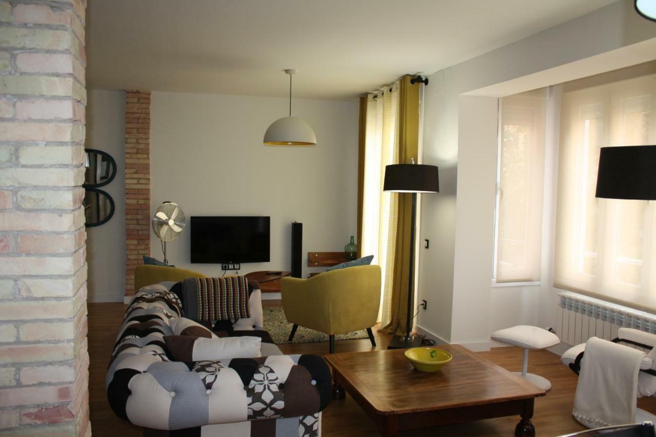 Lardviura Apartment *